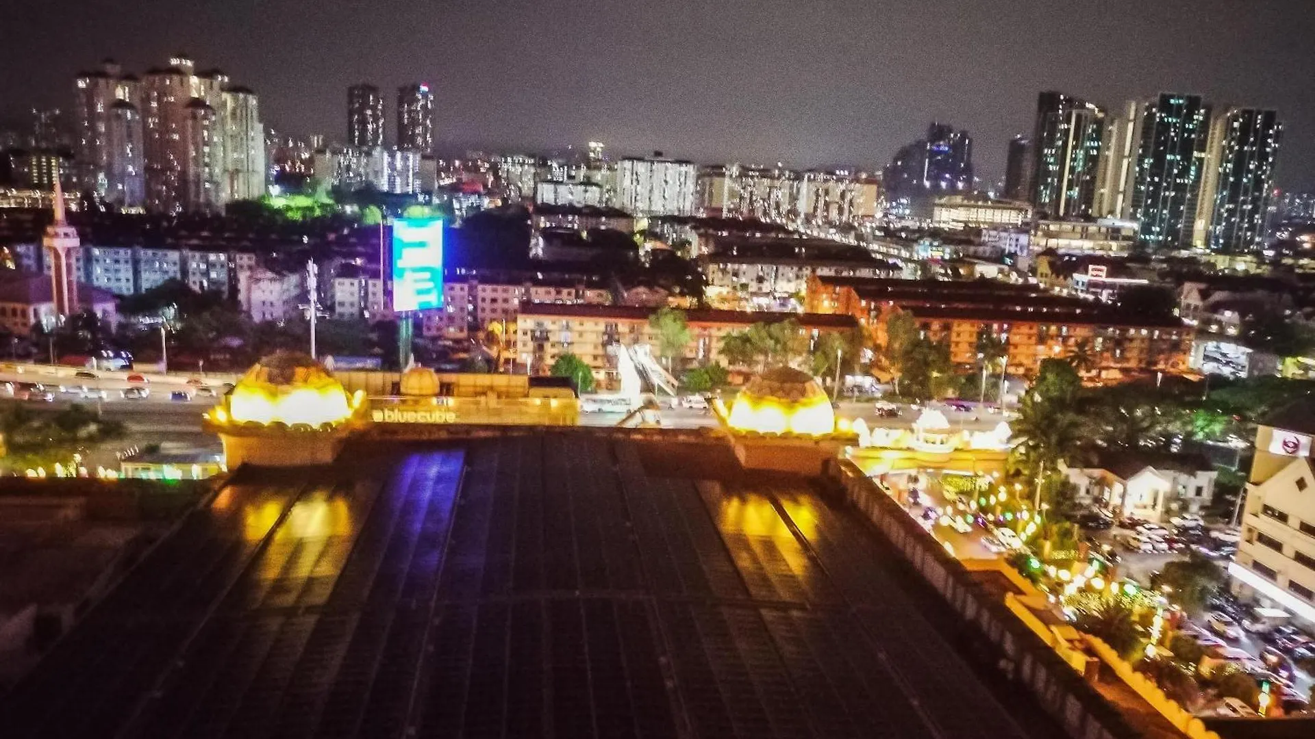 Resort Suite @ Sunway Pyramid By Idealhub Petaling Jaya 0*,  Malaysia